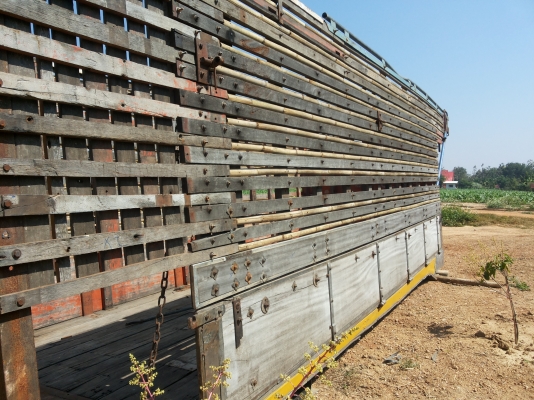 ขายถูกกระบะไม้วิ่งอ้อย