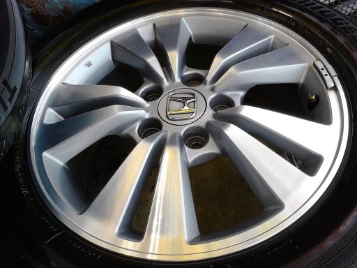 Honda Accord G8ขอบ 16-5-114.3 กว้าง 6.5 ออฟ50 พร้อมยางบริดสโตน Honda Accord G8ขอบ 16-5-114.3 กว้าง 6.5 ออฟ50 พร้อมยางบริดสโตน