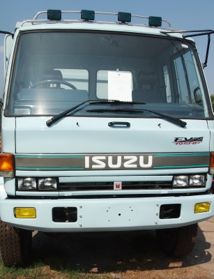 10 ล้อ ดั้ม Isuzu Rocky 240 แรง ยางใหม่ 10 เส้น