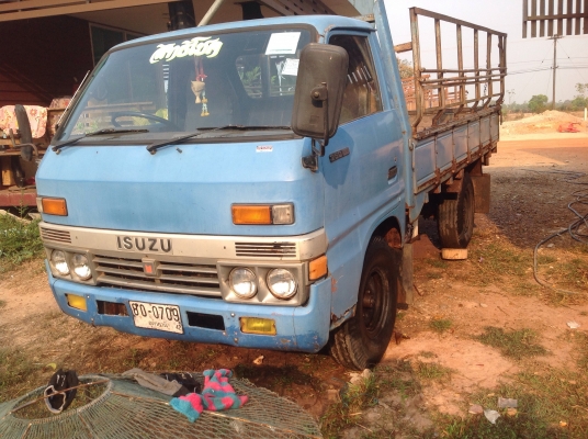 ISUZU. TLDเครื่อง4JB1เครื่อง88แรงม้า4ล้อกลาง ISUZU. TLDเครื่อง4JB1เครื่อง88แรงม้า4ล้อกลาง