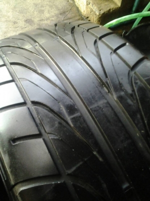 ขายยาง DUNLOP DZ101 225-45-17 ปลายปี10 ยางสวย ดอกเต็ม คู่ละ 3,200 บาท