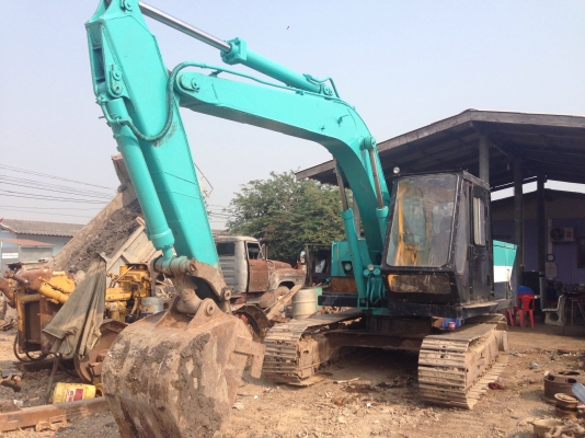 ขาย KOMATSU PC120-2 สภาพสวย พร้อมใช้งาน เครื่องดี ช่วงล่างดี ใบแทร็กเต็ม รถพร้อมใช้งาน ราคาต่อรองได้