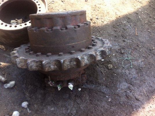 ขายตัวเดิน 2800F2 SH200 สภาพสวย สนใจติดต่อ 085-156-2314 081-371-2233บอย