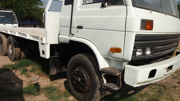 พื้นเรียบ Nissan  177 แรง