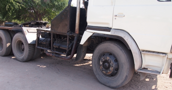 หัวลาก Hino EK100 3ใบพัด 268 แรง รถวิ่งถังน้ำมัน หัวลาก Hino EK100 3ใบพัด 268 แรง รถวิ่งถังน้ำมัน