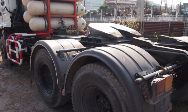 หัวลาก Isuzu Deca 320 แรง NGV 6 ถัง หัวลาก Isuzu Deca 320 แรง NGV 6 ถัง