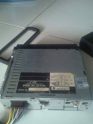 เครื่องเล่นติดรถยนต์