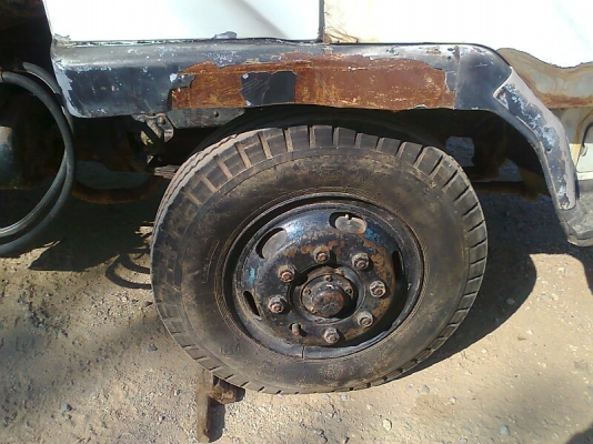 รถสิบล้อ บรรทุกน้ำ MITSUBICHI FN225K สิบล้อแบบสองเพลา