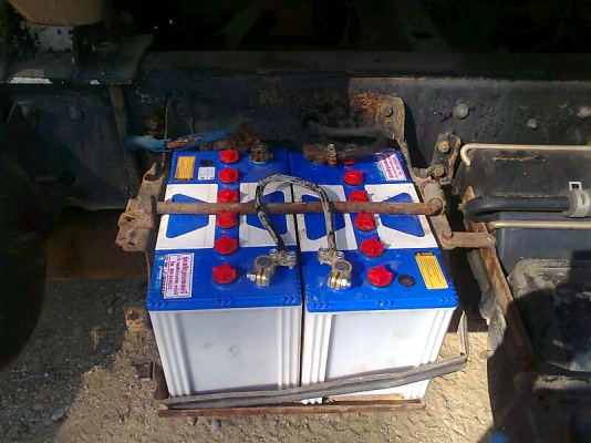 รถสิบล้อ บรรทุกน้ำ MITSUBICHI FN225K สิบล้อแบบสองเพลา