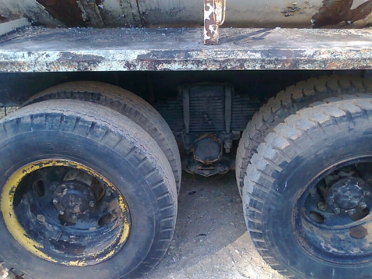 รถสิบล้อ บรรทุกน้ำ MITSUBICHI FN225K สิบล้อแบบสองเพลา