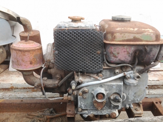 ขายตามสภาพเครื่องET80คูโบต้าขายถูกลดเหลือ6800บาท ขายตามสภาพเครื่องET80คูโบต้าขายถูกลดเหลือ6800บาท