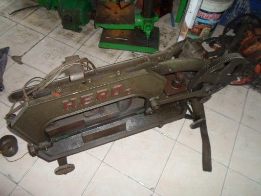 แท่นเลื่อย HERO  8,000  พร้อมใช้  ด่วน  !!!!!! 0898217996