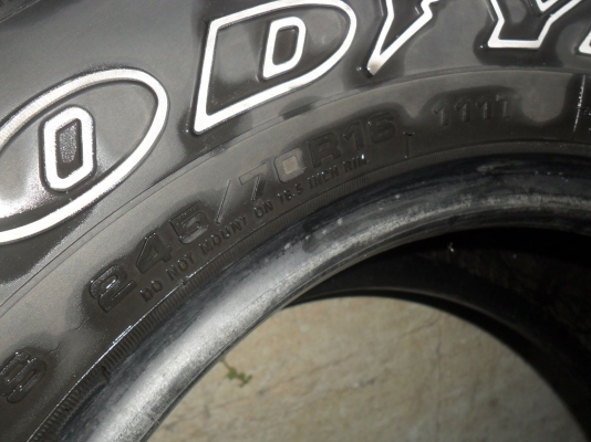 ยาง GoodYear 245/70R16 ปี08 สวยๆ 1 คู่ ราคา 1400 บาท