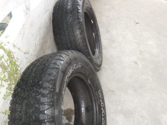 ยาง GoodYear 245/70R16 ปี08 สวยๆ 1 คู่ ราคา 1400 บาท