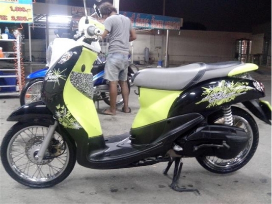 fino ปี 54 สีดำ เขียว สภาพรถ 95 เปอร์เซ็นต์ เครื่องเดิม แน่นๆ ไม่หลวม ไม่หอน