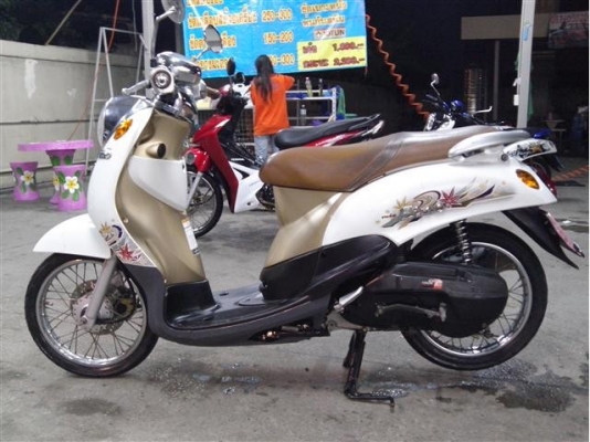 fino ปี 53 สีขาว พรีเมียม รถสวย สภาพ 90 เปอร์เซ็นต์ เครื่องเดิมแน่นๆ