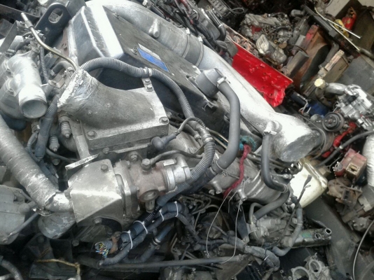 ขายเครื่องยนต์ GO13 13000 CC. NISSAN UD 370 แรง คอมมอลเรล หม้อน้ำ อินเตอร์ เกียร์ ราคาพร้อมส่งทั่วประเทศ