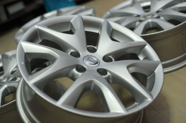 ขายแม็ก 17  Nissan Teana *ขายแล้ว