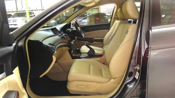 HONDA ACCORD 2.4 EL NAVIGATOR TOP AT ปี 2009