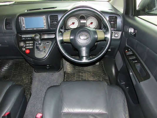 TOYOTA WISH 2.0  Limited AT ปี 2004
