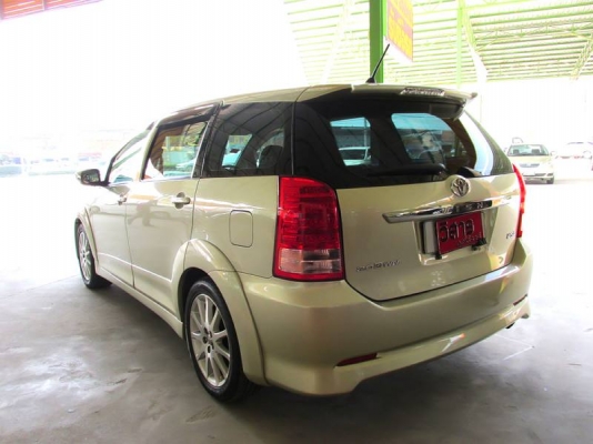 TOYOTA WISH 2.0  AT ปี 2006