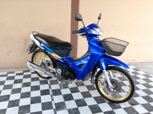 ขาย!!!เวฟ125s กุญแจใหญ่ ปี47 รถเครื่องดีคับ มีเล่มทะเบียนครบ ภาษีไม่หมด