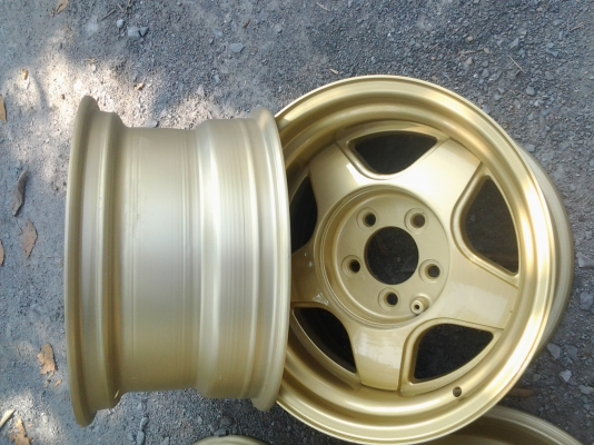 ขอบ15 กว้างๆลึกๆ ล้อผ่ามา