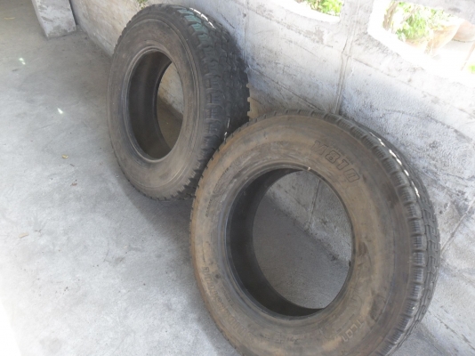 ยาง ขอบ 16 เลเดียล บรรทุก เบอ ตามรูป มี 1 คู่ ราคา 1400 บาท