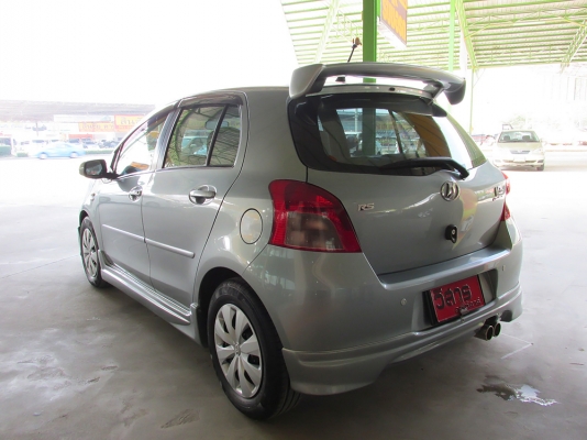 TOYOTA YARIS 1.5  AT ปี 2006