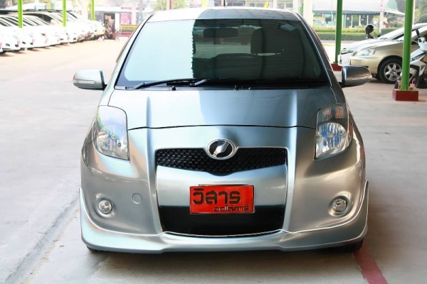TOYOTA YARIS 1.5  AT ปี 2006