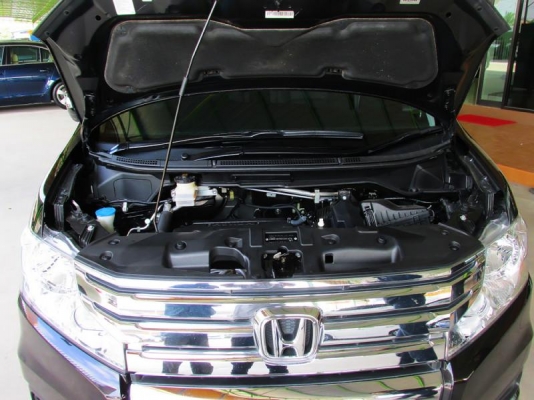 HONDA STEPWGN Spada 2.0 AT ปี 2012