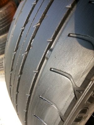 ขายยาง195/45/16 ปี 0812 DUNLOP SP 2050 1 ชุด