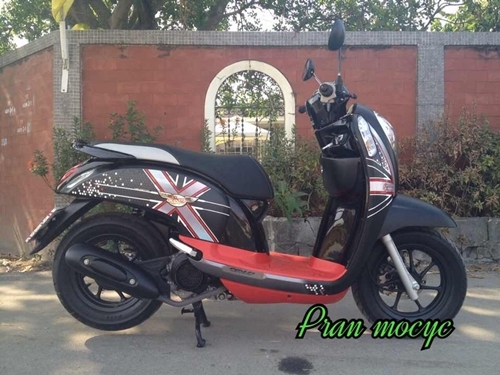 ขายHonda Scoopy I Club 12 สีดำเเดง ปี2013(รถ5เดือนค่ะ)