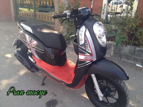 ขายHonda Scoopy I Club 12 สีดำเเดง ปี2013(รถ5เดือนค่ะ)