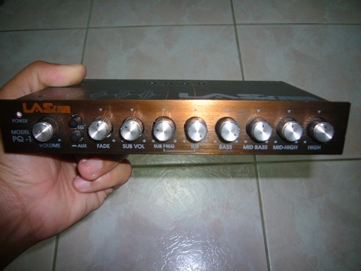 ขายปรี LA Star 5 band PQ-01 มีครอสตัดซับในตัว