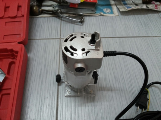 ขายTrimmer ราคา 750 บาทครับ ขายTrimmer ราคา 750 บาทครับ