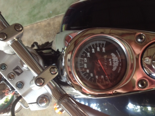 ขาย Phantom TA200 กุญแจข้าง ปี2544 สีเดิม สติ๊กเกอร์ครบ ขาย 41,500 บาท