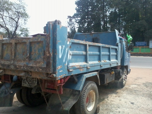 หกล้อดั้ม อีซูสุ NPR115แรง(สั่งลุยแท้)ลดราคาสุดๆ550,000.บาท