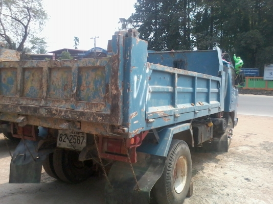 หกล้อดั้ม อีซูสุ NPR115แรง(สั่งลุยแท้)ลดราคาสุดๆ550,000.บาท