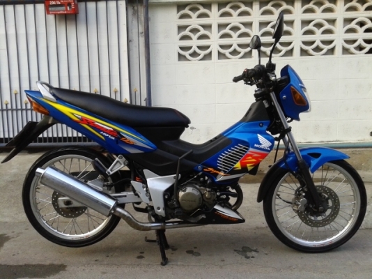 ขาย SONIC สตาร์ทมือตัวเก่า  มีเล่มเอกสารครบพร้อมโอน