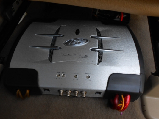 แอม Phoenix Gold 400.1 D