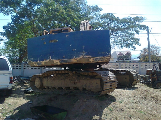 รถขุด KOMATSU PC200-3 รถสวยใช้งานดี แถมฟรีโซ่ใหม่ให้ฟรี อีก 1 เส้น !!!!!!! ตามรูปถ่ายที่แนบมา