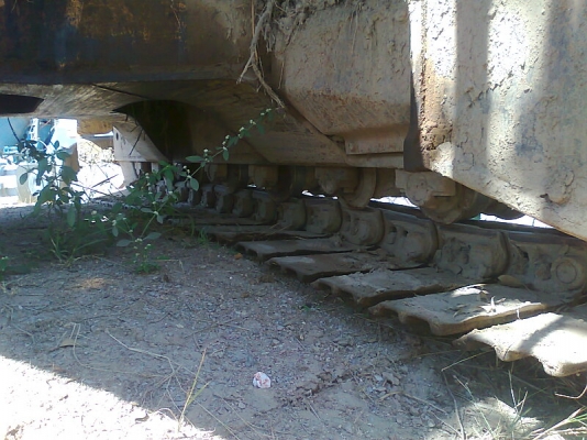 รถขุด KOMATSU PC200-3 รถสวยใช้งานดี แถมฟรีโซ่ใหม่ให้ฟรี อีก 1 เส้น !!!!!!! ตามรูปถ่ายที่แนบมา