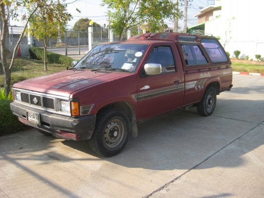 ขาย รถนิสัน ติดแก็ส 95,000 บาท