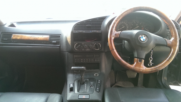 ขายรถ BMW 325i