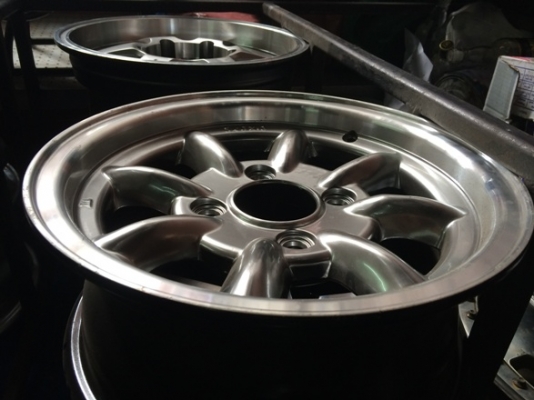 ล้อกล้วย 13x5 ของใหม่ 4รู114 1ชุด ล้อกล้วย 13x5 ของใหม่ 4รู114 1ชุด