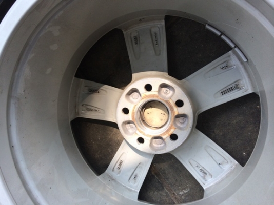 ล้อ AUDI รุ่น TT 17x8 et47 พร้อมยางสวย 1ชุด ล้อ AUDI รุ่น TT 17x8 et47 พร้อมยางสวย 1ชุด