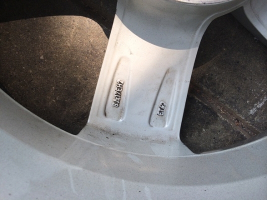 ล้อ AUDI รุ่น TT 17x8 et47 พร้อมยางสวย 1ชุด ล้อ AUDI รุ่น TT 17x8 et47 พร้อมยางสวย 1ชุด