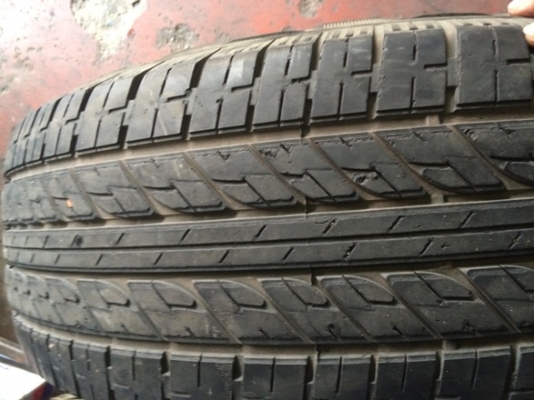 ยาง HANKOOK  ตัวหนังสือขาว 265/70/15 ปี10