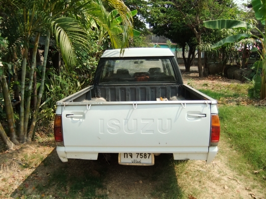 ขายด่วน ISUZU KB 2200 สี่ประตู สภาพดี เดิมๆทั้งคัน เอกสารครบ ขายด่วน ISUZU KB 2200 สี่ประตู สภาพดี เดิมๆทั้งคัน เอกสารครบ
